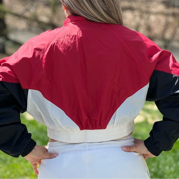 LF The Brand cropped jacket. Super lightweight size S - Picture 2 of 10